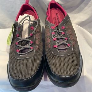 Grasshopper Explore Lace Pewter and Pink Women's Sneaker NWT